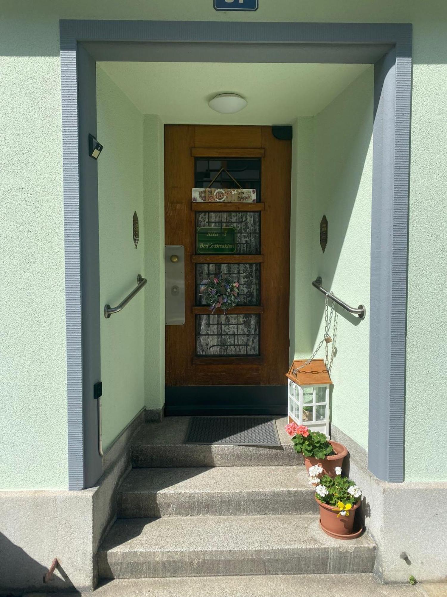 Kiki'S B&B Basel Exterior photo